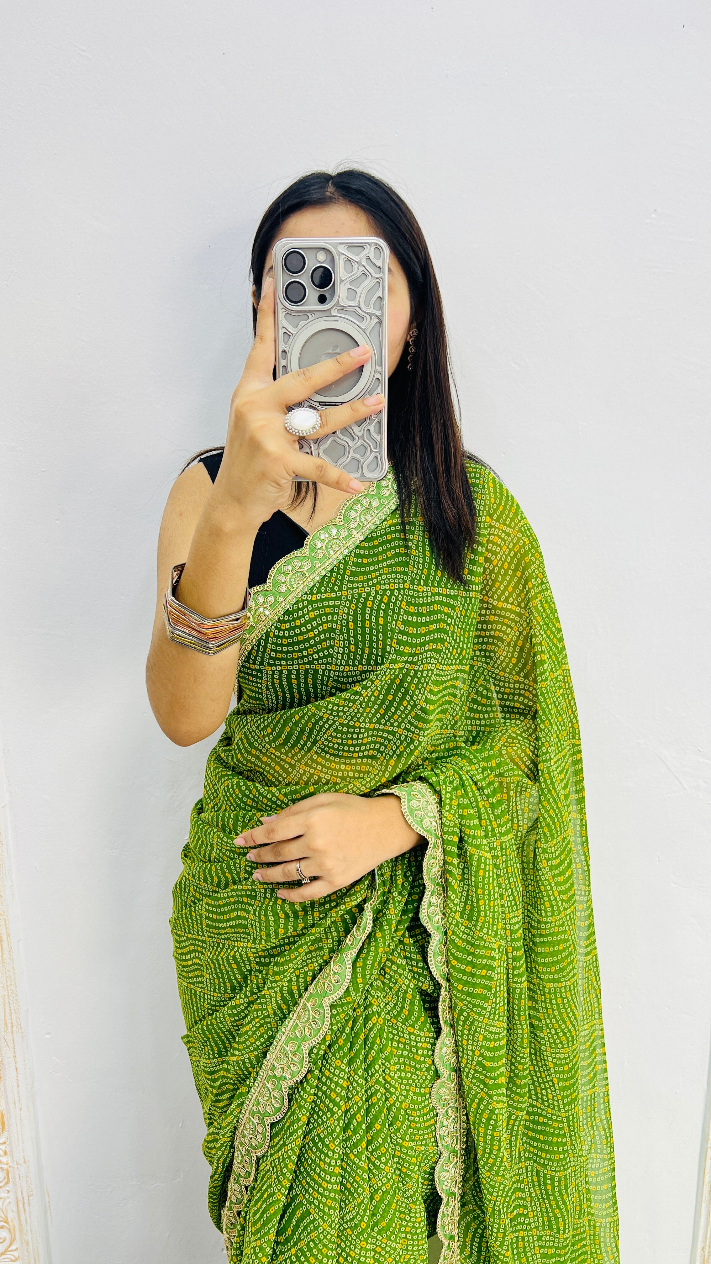 Luxury Lime Green Linen Saree with Textured Micro Prints & Elegant Scalloped Lace Border
