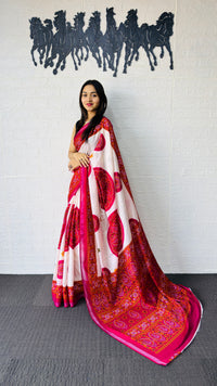 Elegant Ivory & Rani Pink Traditional Printed Saree with Statement Ethnic Pallu