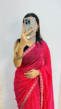 Luxury Rani Pink Linen Saree with Textured Micro Prints & Elegant Scalloped Lace Border