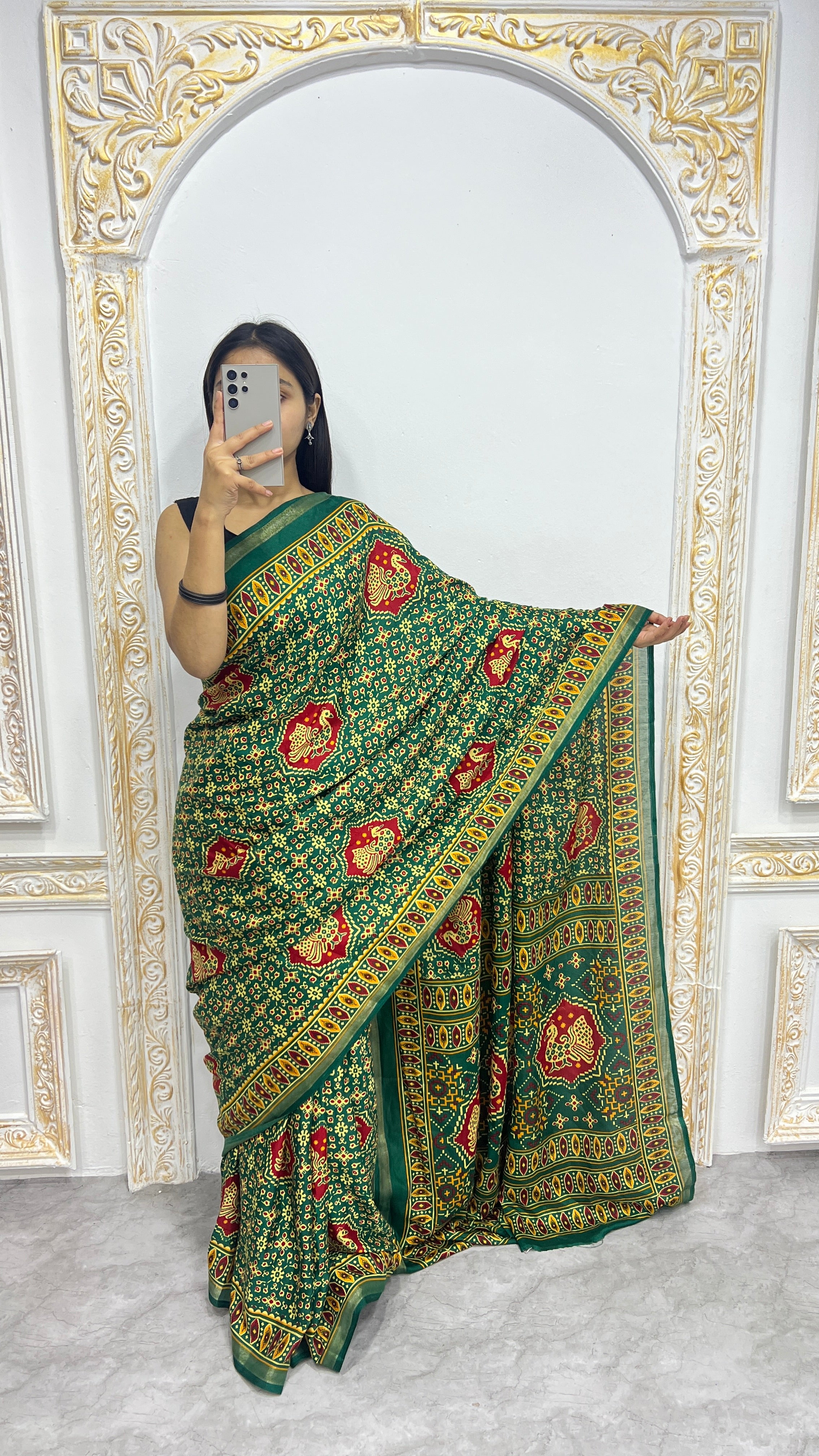Luxury Bottle Green Heritage Printed Saree with Traditional Motifs & Rich Ethnic Border