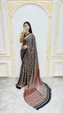 Luxury Black Printed Linen Saree with Intricate Floral Vine Design & Rich Traditional Pallu
