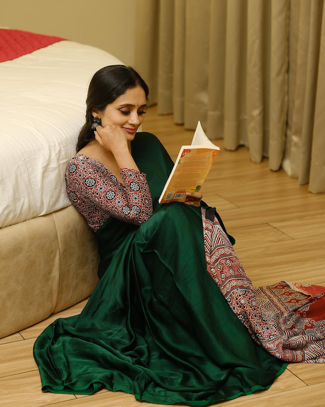 Luxury Emerald Green Satin Saree with Designer Ajrakh-Inspired Pallu & Elegant Blouse