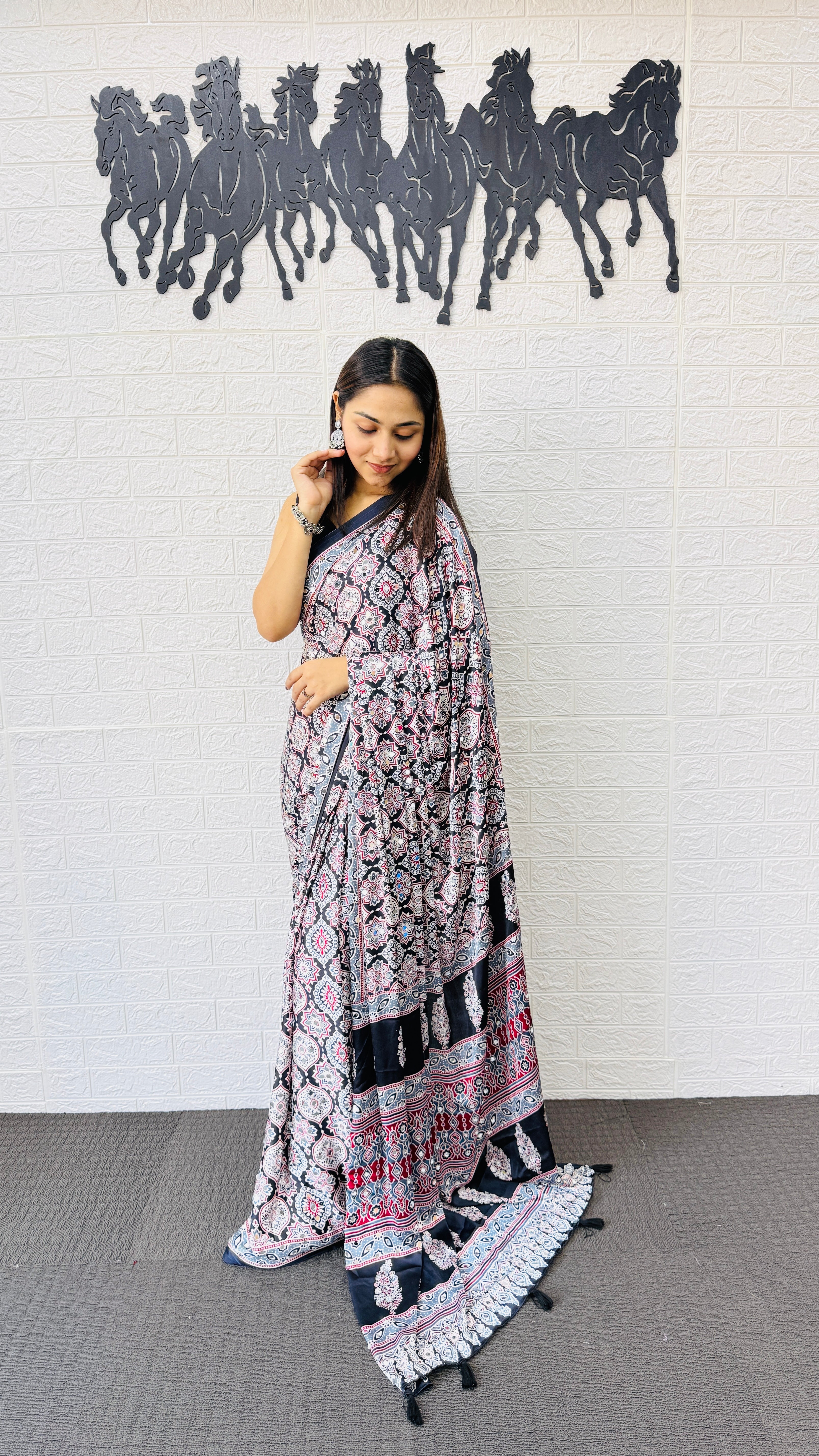 Elegant Charcoal Grey Floral Print Saree with Designer Ethnic Border & Tassels