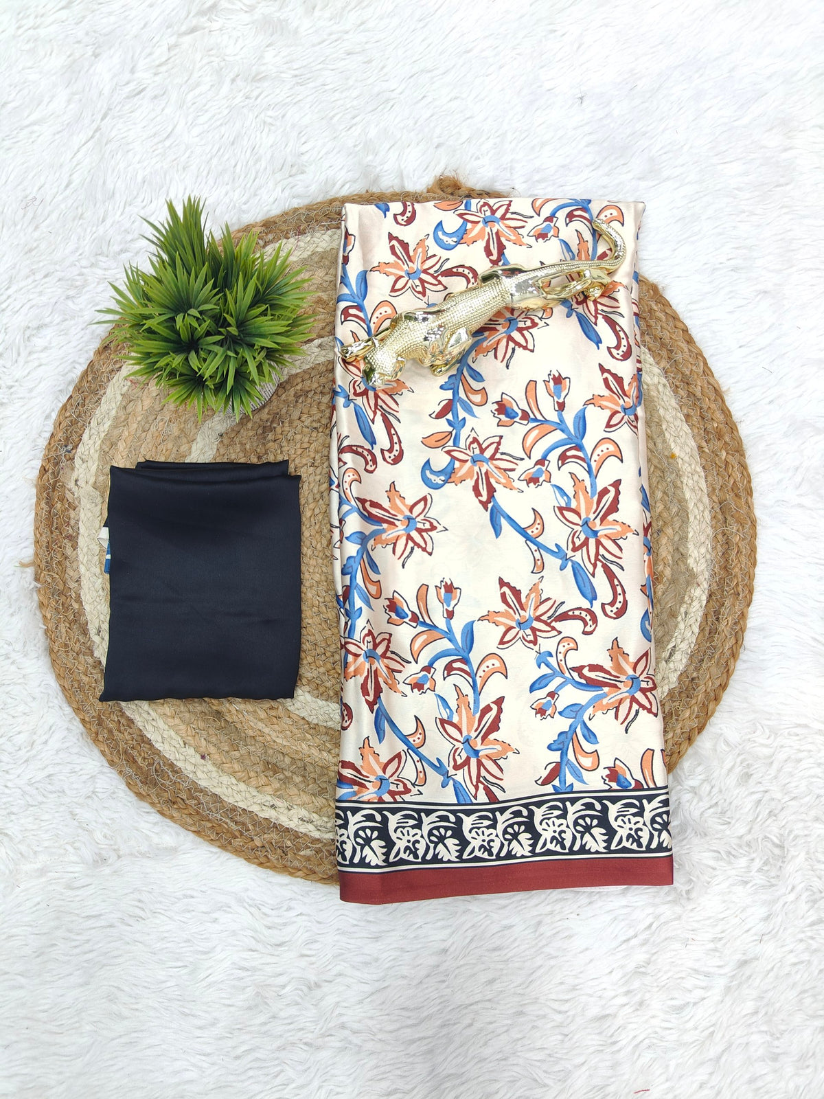 Vintage Ivory Kalamkari Style Silk Saree with Heritage Floral Narrative