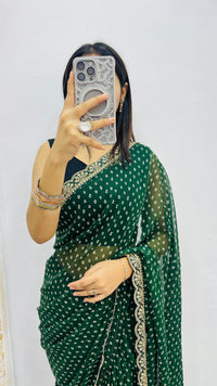 Luxury Bottle Green Bandhani Printed Saree with Elegant Scalloped Border & Timeless Festive Charm