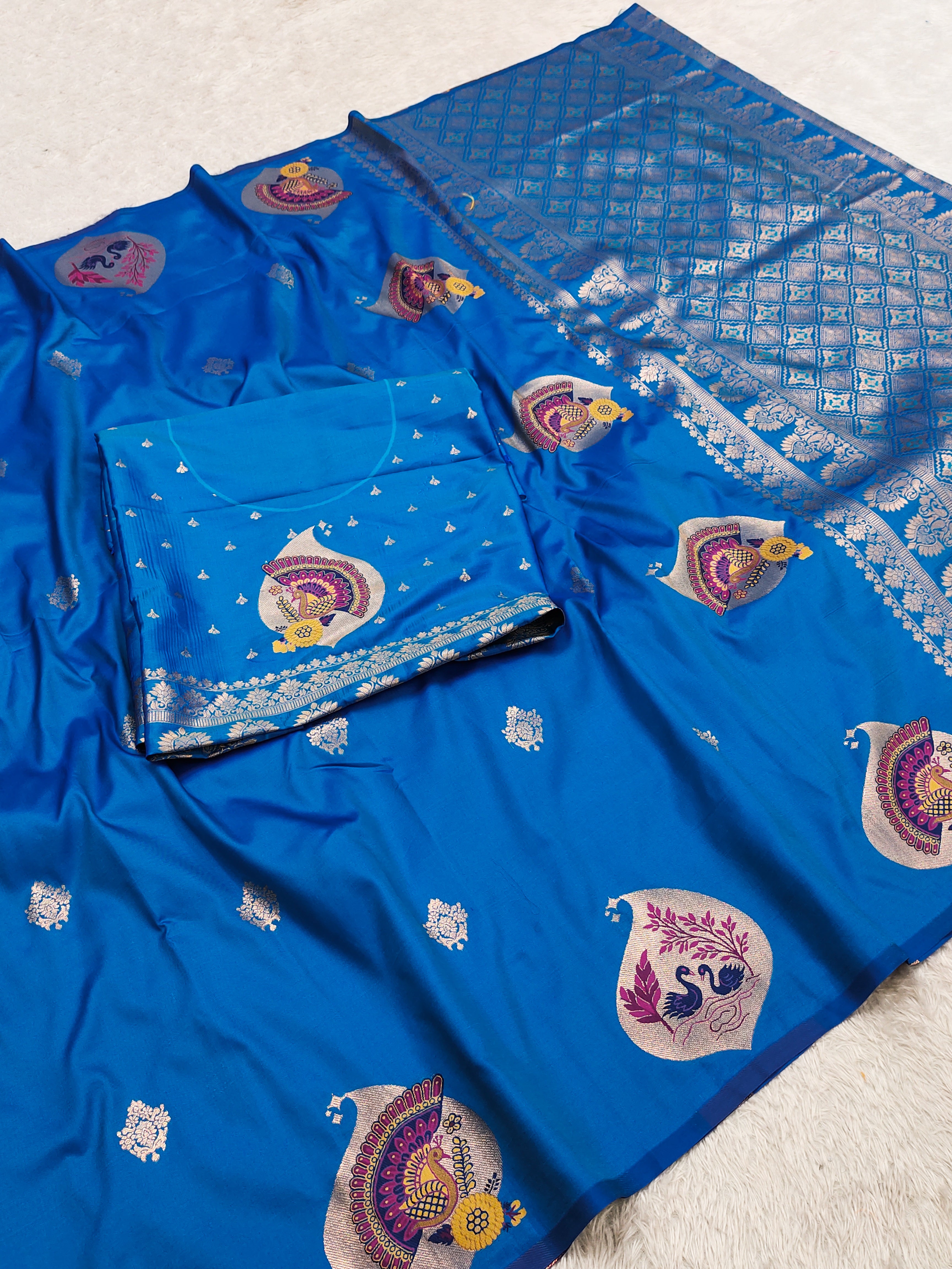 Royal Blue Banarasi Silk Saree with Peacock & Kalash Motifs and Grand Zari Pallu