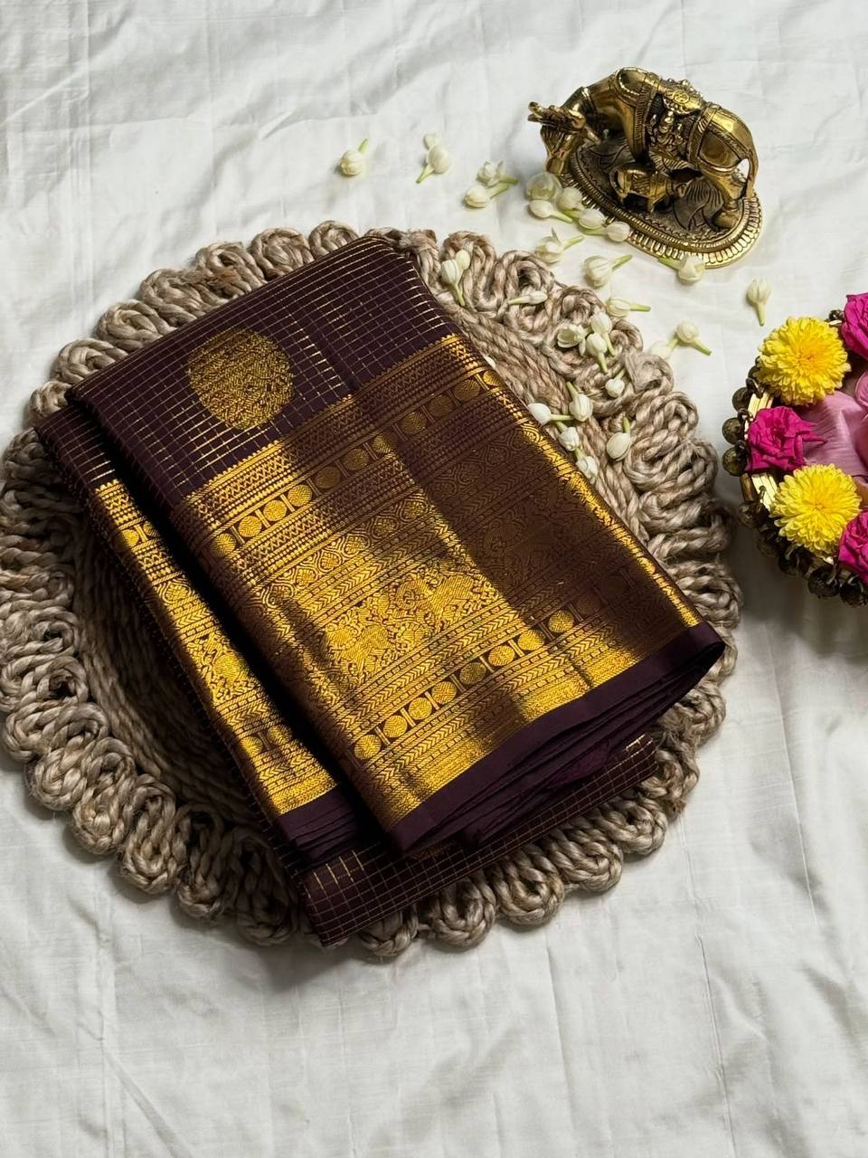 Maroon Premium Luxury Banarasi Silk Saree with Grand Antique Gold Zari Pallu
