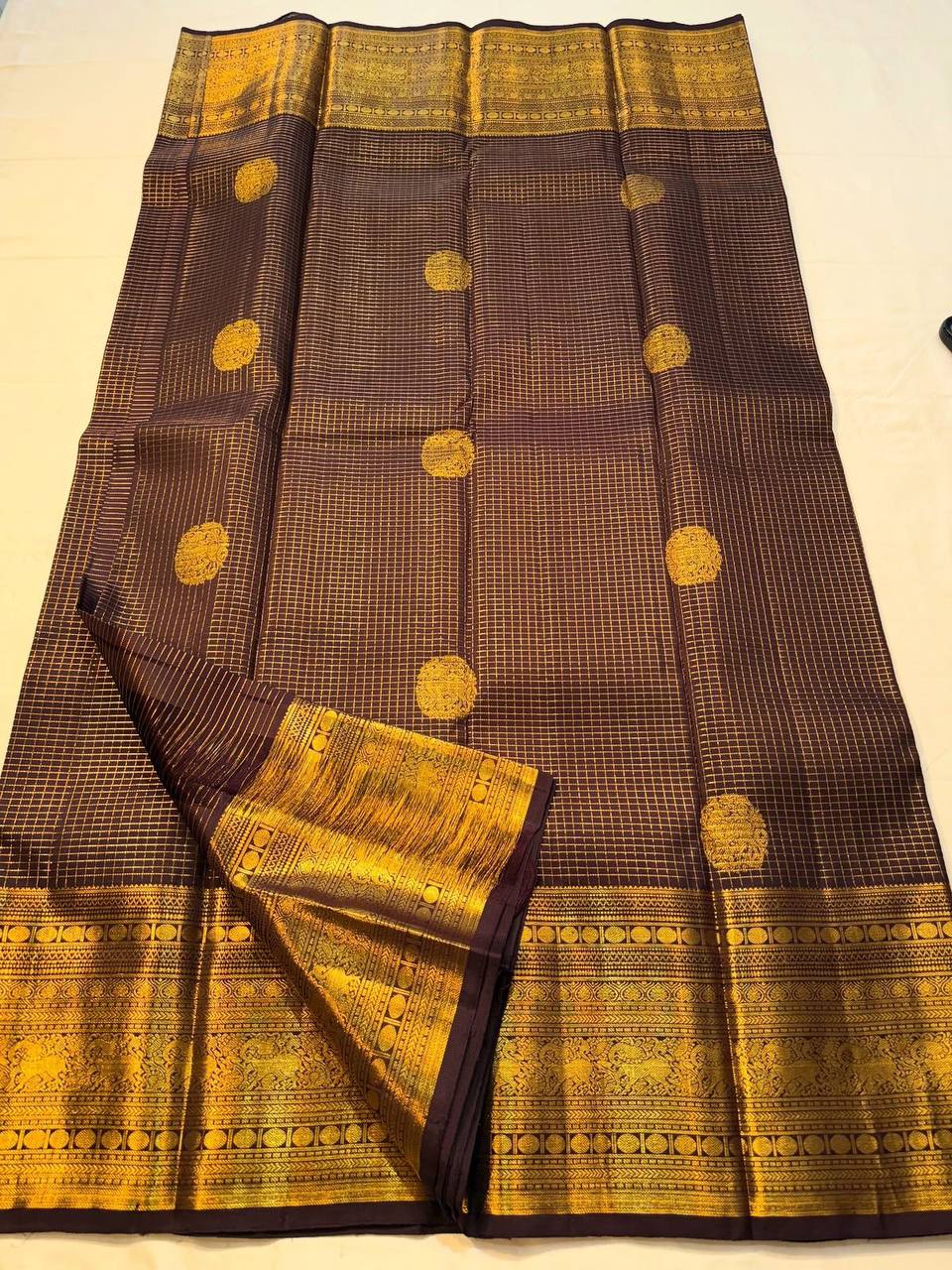 Maroon Premium Luxury Banarasi Silk Saree with Grand Antique Gold Zari Pallu