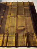 Maroon Premium Luxury Banarasi Silk Saree with Grand Antique Gold Zari Pallu