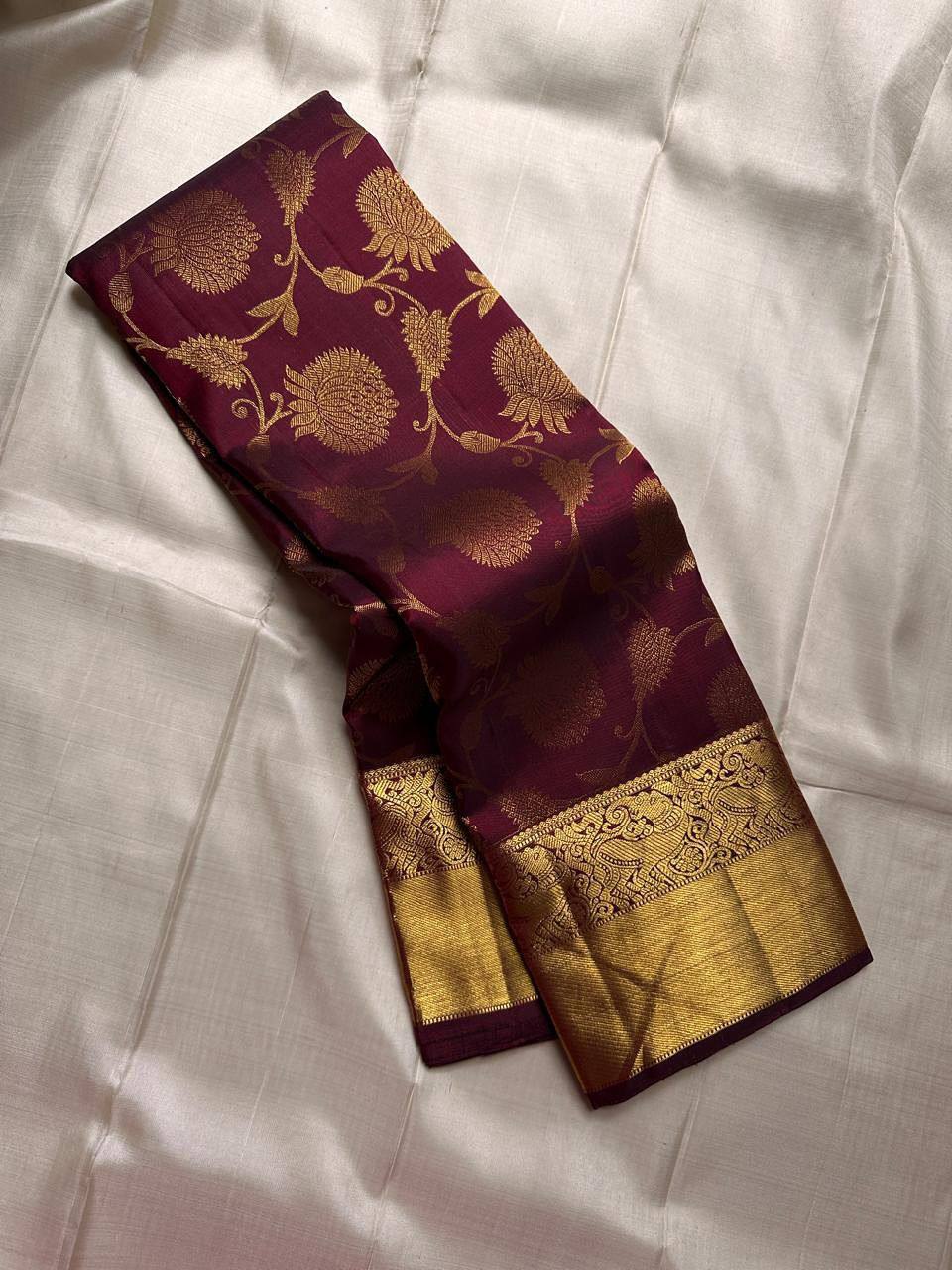 Crimson Royale Premium Luxury Silk Saree with All-Over Antique Gold Floral Zari Weave & Grand Heritage Border