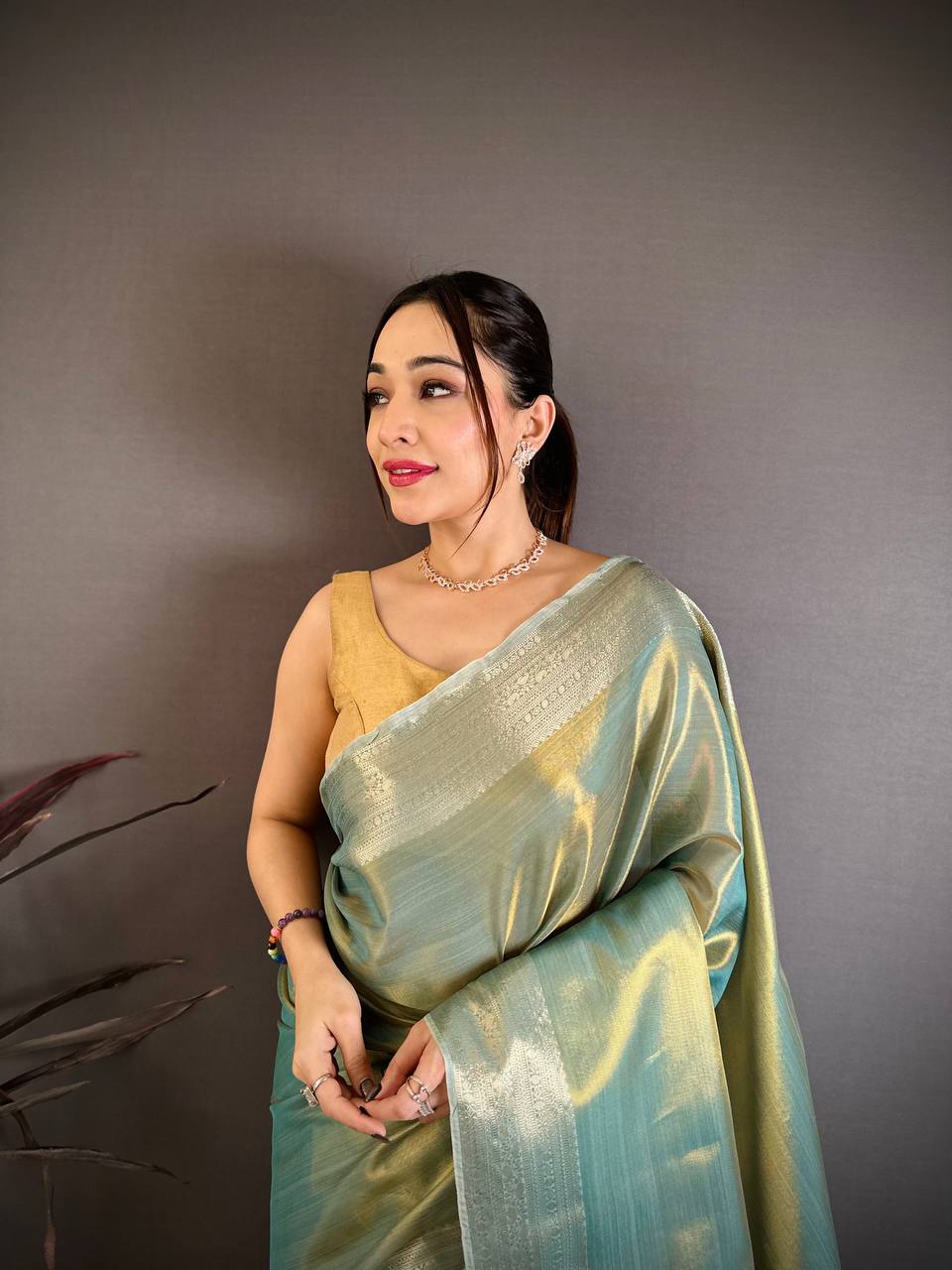Sea Green Dual Tone Silk Saree with Elegant Gold Zari Border & Rich Woven Pallu | Premium Festive Wear