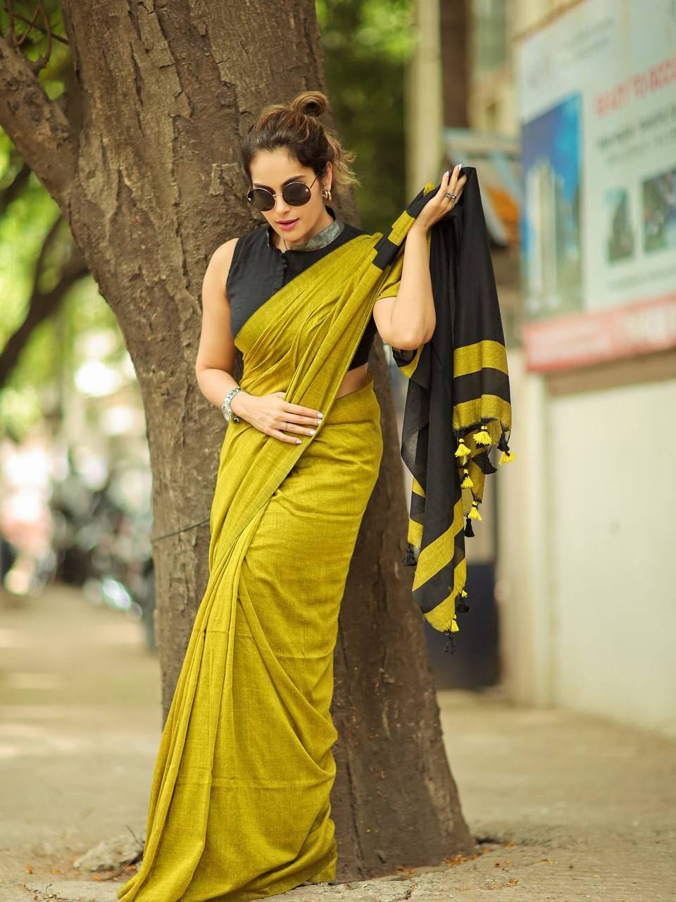 Mustard Yellow & Black Linen Saree with Bold Contrast Border | Contemporary Elegant Wear