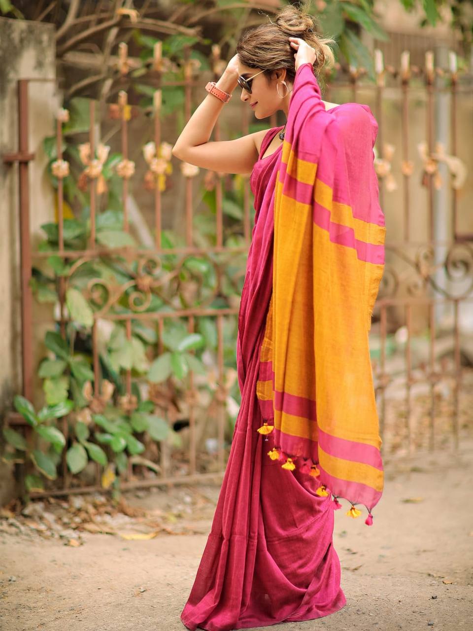 Rani Pink Linen Saree with Mustard Yellow Contrast Pallu & Tassels | Contemporary Everyday Elegance