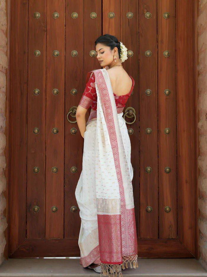 Elegant Off White Banarasi Silk Saree with Rose Pink Border & Delicate Zari Weaving