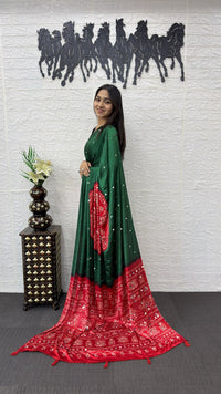 Emerald Green Cotton Saree with Red Bandhani Inspired Designer Pallu