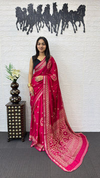 Rani Pink Cotton Silk Saree with Bandhani Inspired Motifs & Elegant Ethnic Pallu