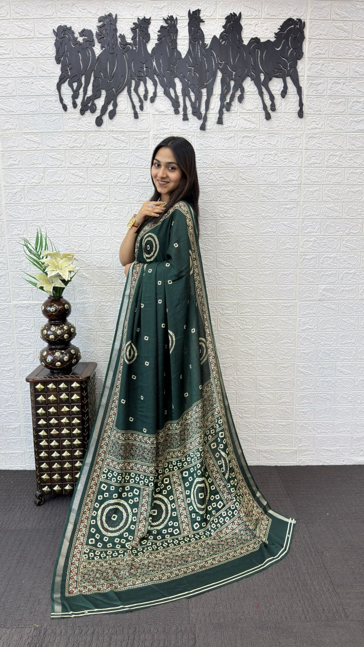 Emerald Green Cotton Silk Saree with Bandhani Inspired Print & Designer Ethnic Pallu