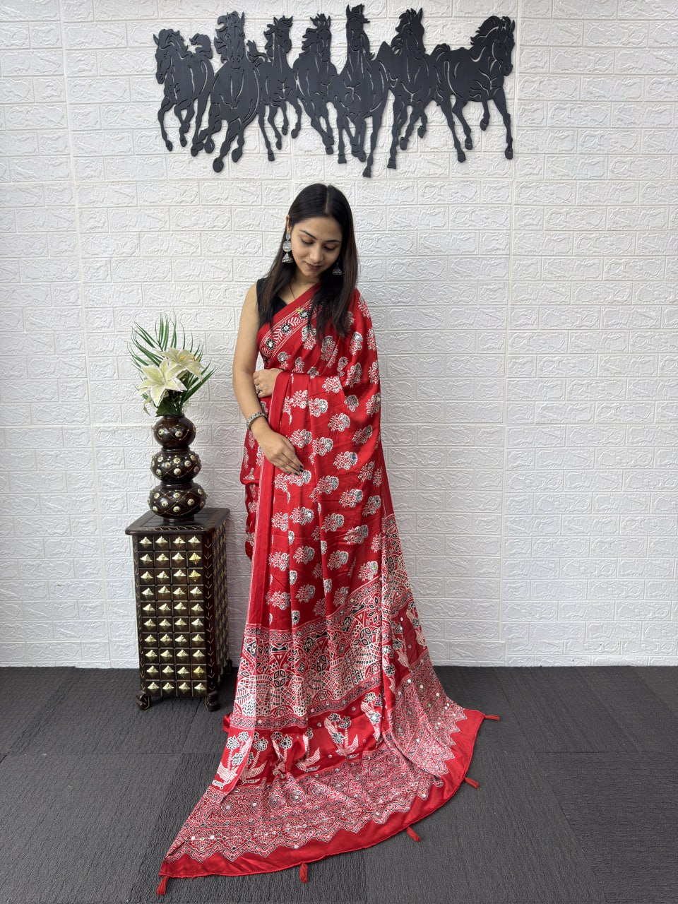 Royal Crimson Printed Soft Silk Saree with Elegant Traditional Border Design