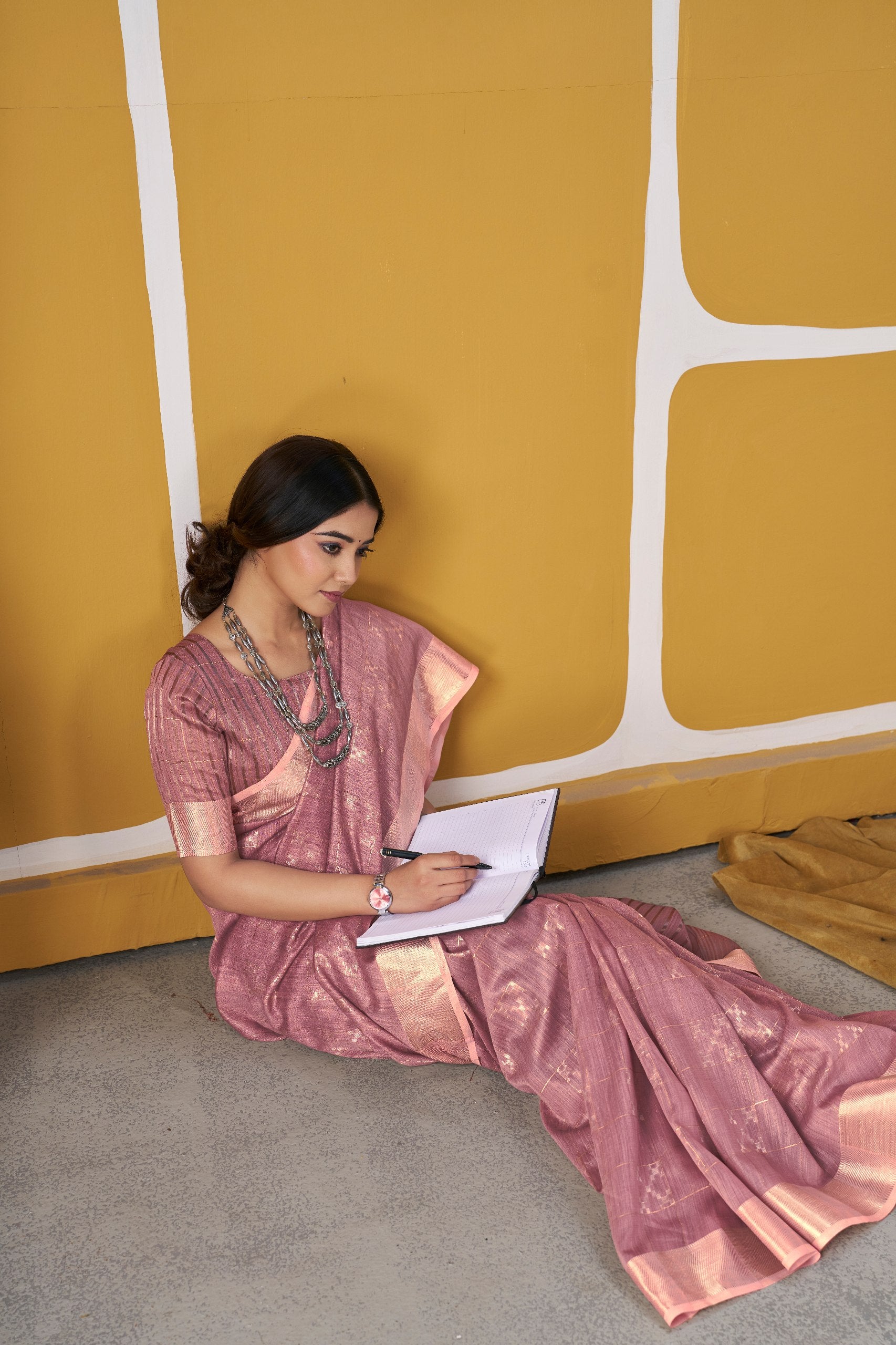 Dusty Rose Banarasi Silk Saree with Golden Zari Weaving