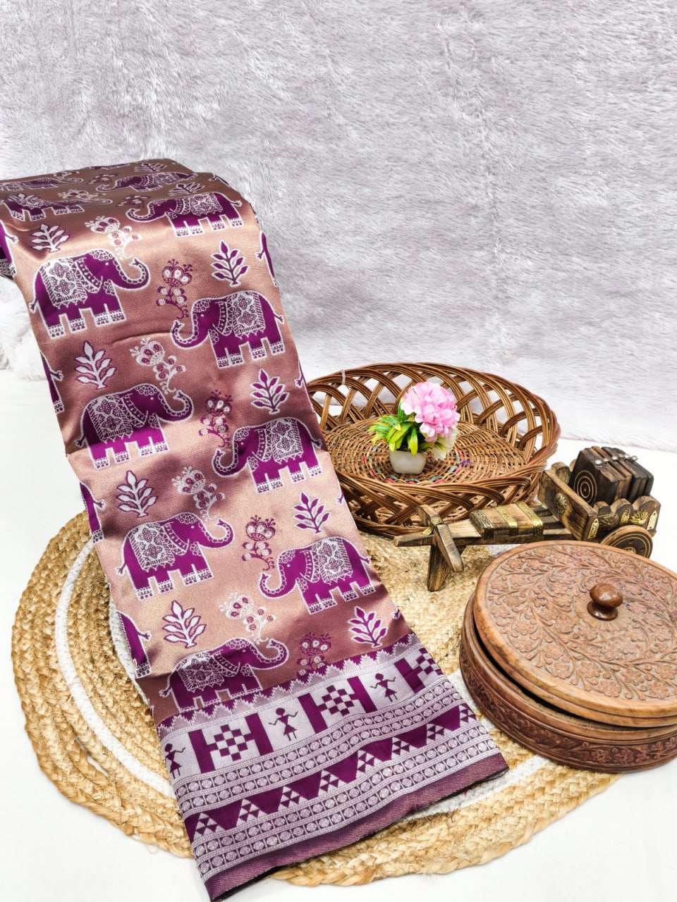 Elegant Blush Pink & Magenta Elephant Printed Silk Saree