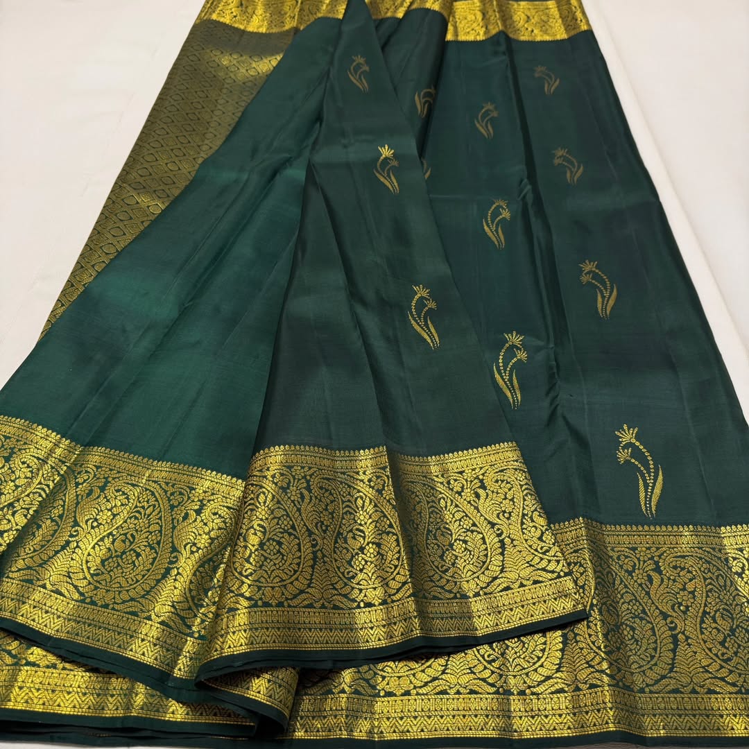 Elegant Deep Green Silk Saree with Antique Gold Zari